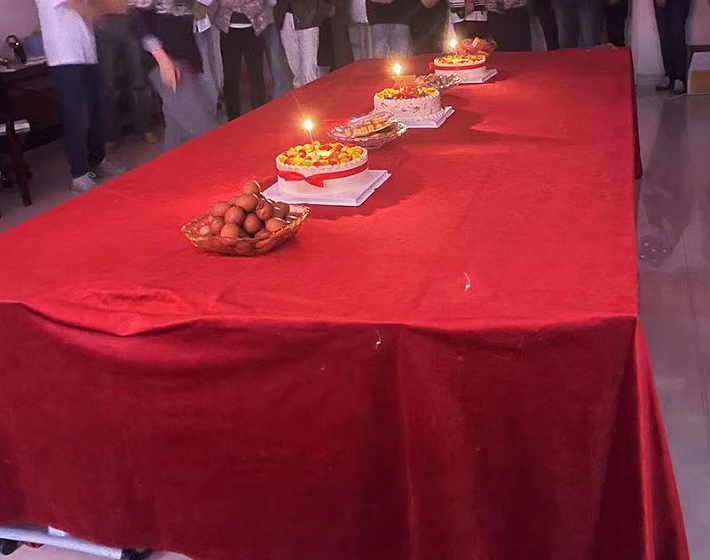 欢聚一堂：leyu.com锅炉员工生日会与业务骨干孙钢锋8年感激会同庆