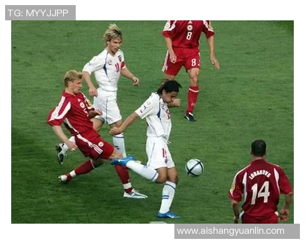 2004年欧洲杯捷克对荷兰精彩瞬间回顾与分析