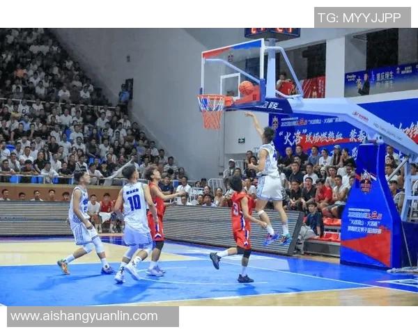 任骏飞领衔球队奋战新赛季展现篮球激情与团队精神的完美结合 任骏飞领衔球队奋战新赛季展现篮球激情与团队精神的完美结合