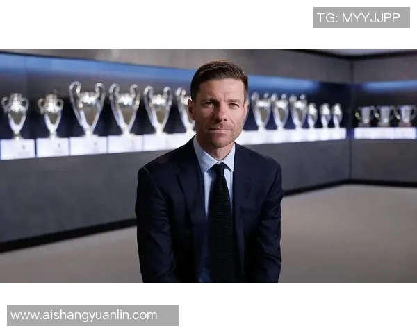 哈维阿隆索退役后新篇章将执教皇马青年队开启足球新征程