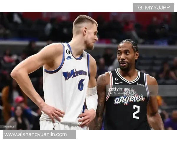 奇才与快船激战12月19日谁能在这场对决中笑到最后